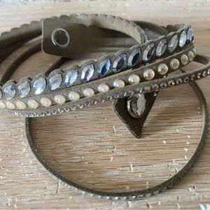 Swarovski  Scalloped (Grey) Leather and Crystal Wrap Bracelet - (OS)